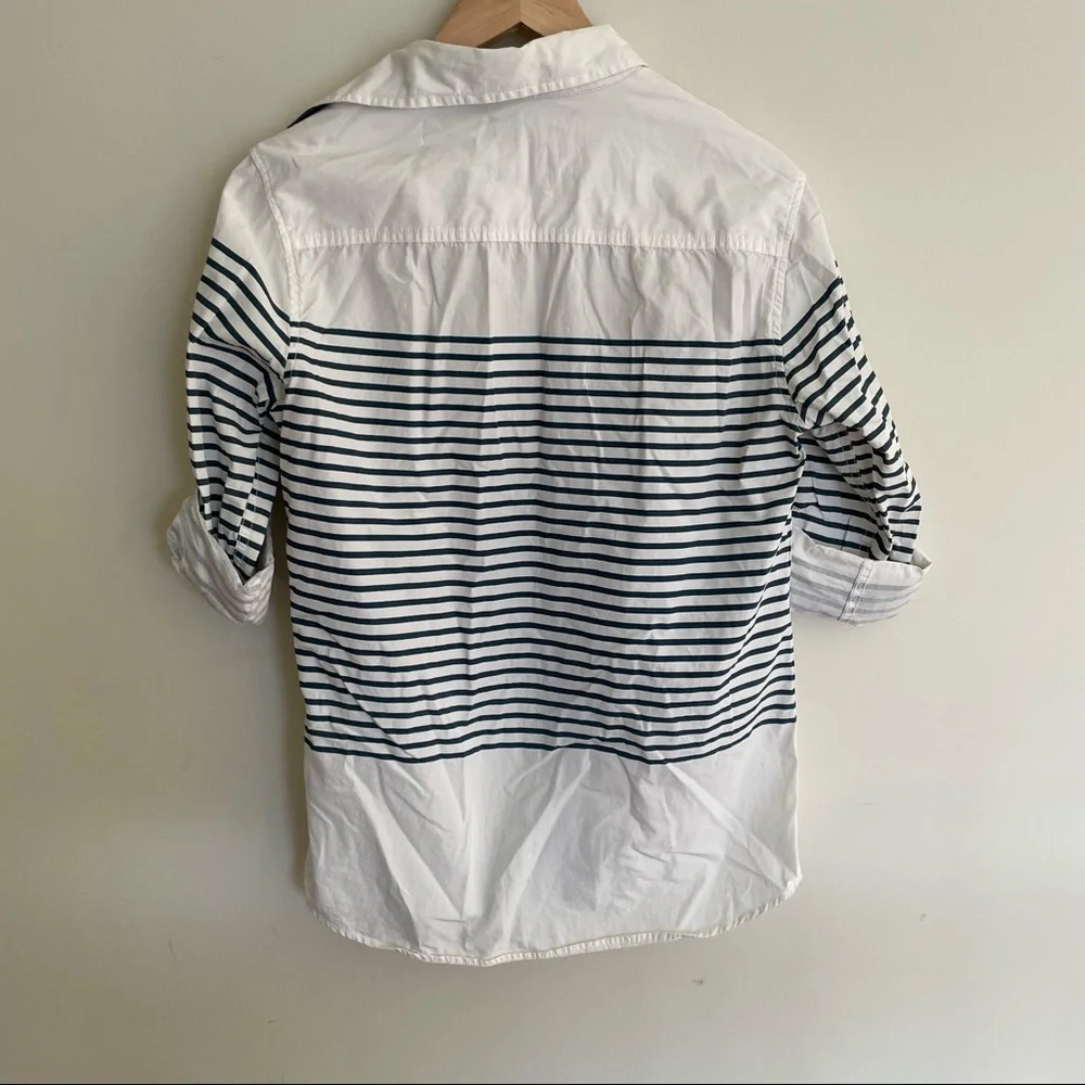 Button down - Picture 4 of 4